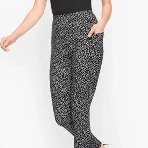T by Talbots EVERYDAY STRETCH LEGGINGS - ANIMAL Leopard Print